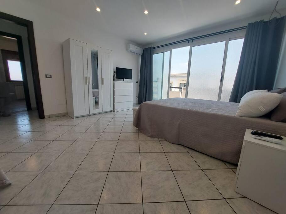 Il Sogno Delle Rose Apartman Nettuno Kültér fotó